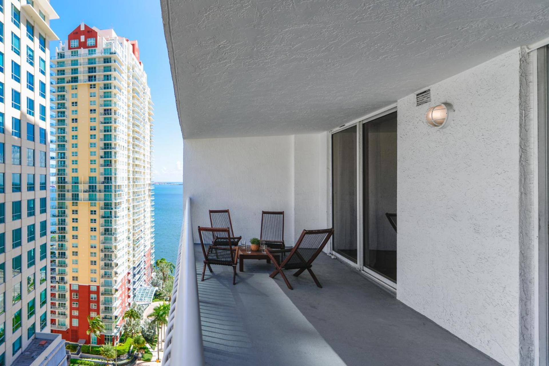 Wonderful Condo In The Heart Of Brickell With Pool 迈阿密 外观 照片