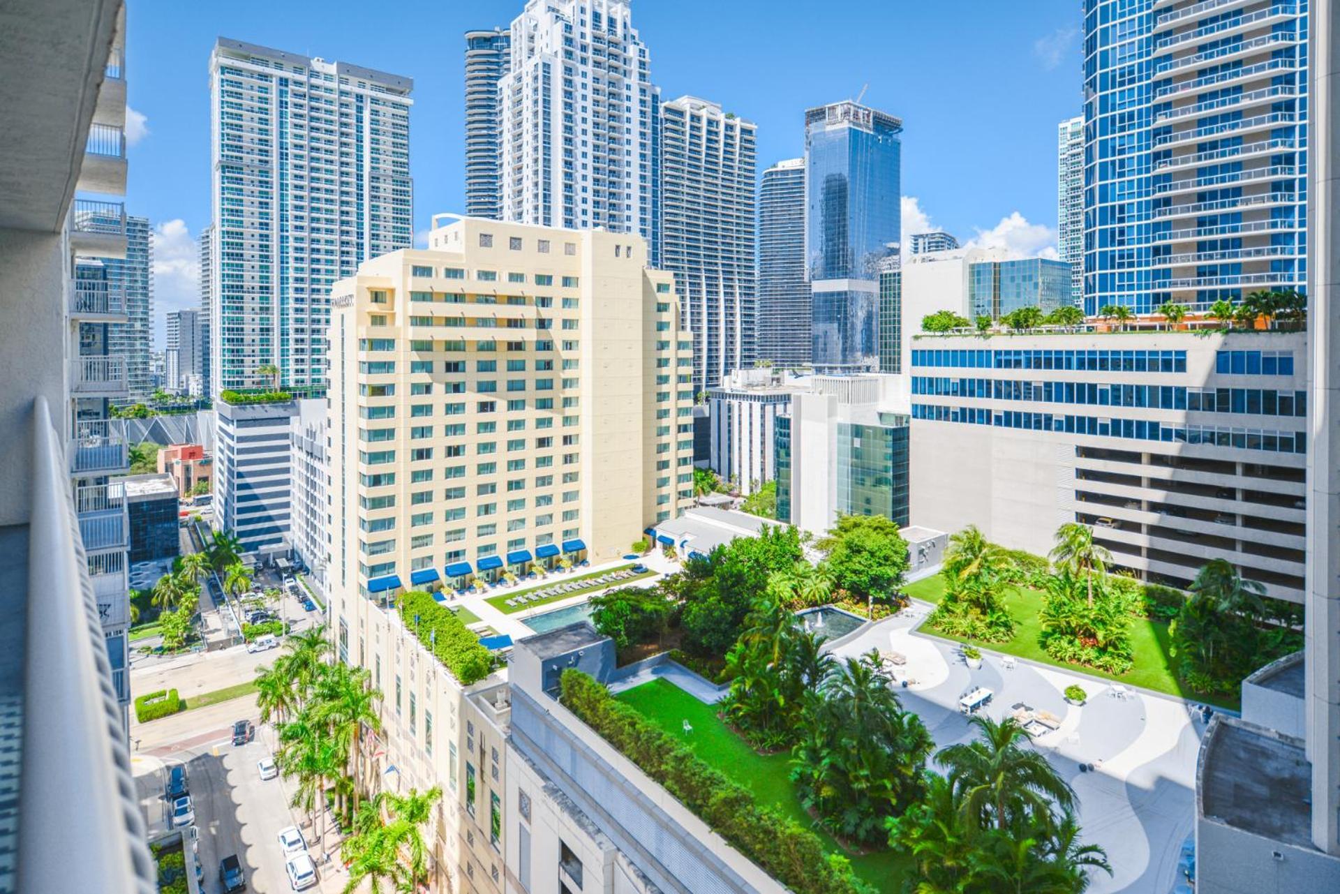 Wonderful Condo In The Heart Of Brickell With Pool 迈阿密 外观 照片